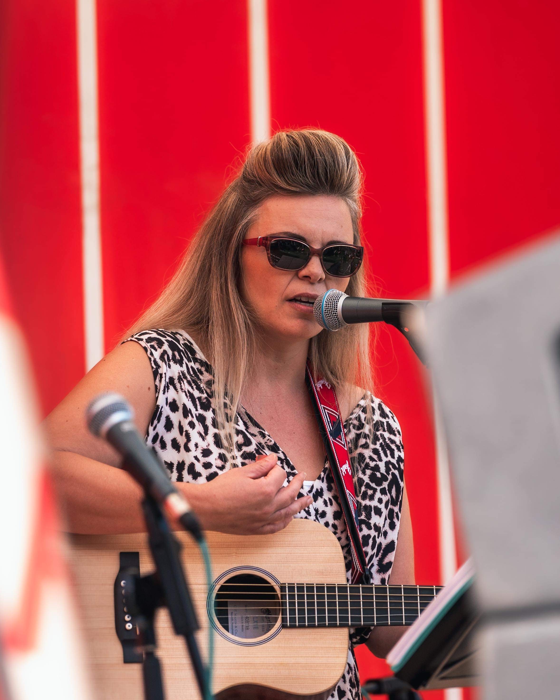 Shellie Roberts on stage